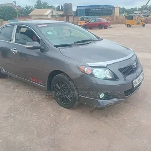 Toyota Corolla 2016 Blue