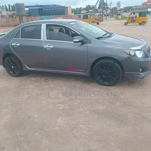 Toyota Corolla 2016 Blue