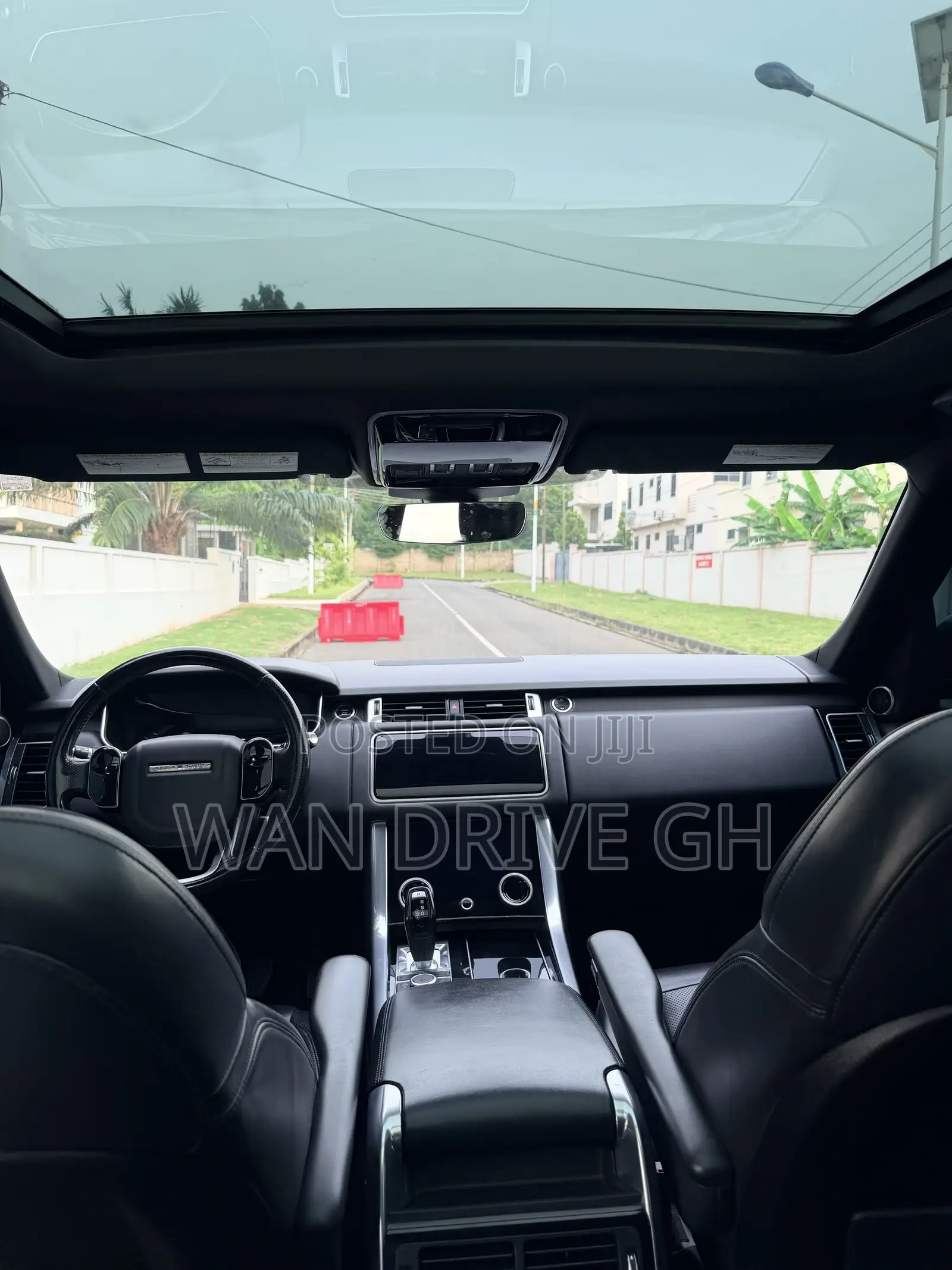 Land Rover Range Rover 3.0L V6 Supercharged HSE 2019 Black