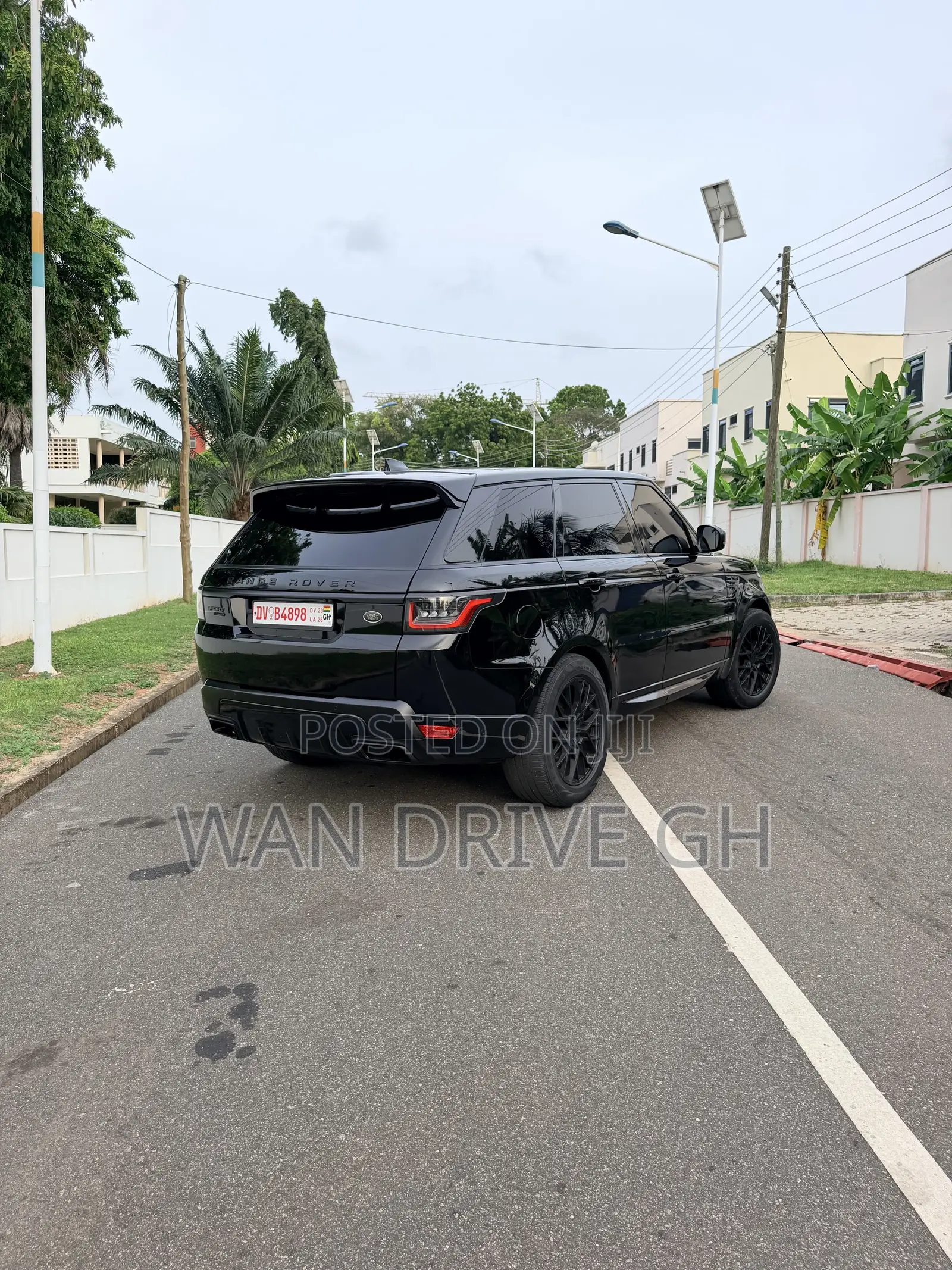 Land Rover Range Rover 3.0L V6 Supercharged HSE 2019 Black