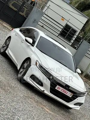 Honda Accord 2018 White