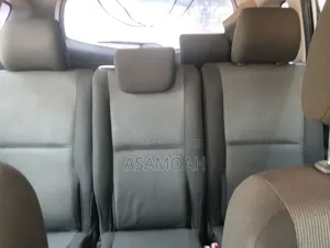Toyota Verso 1.8 2009 Silver