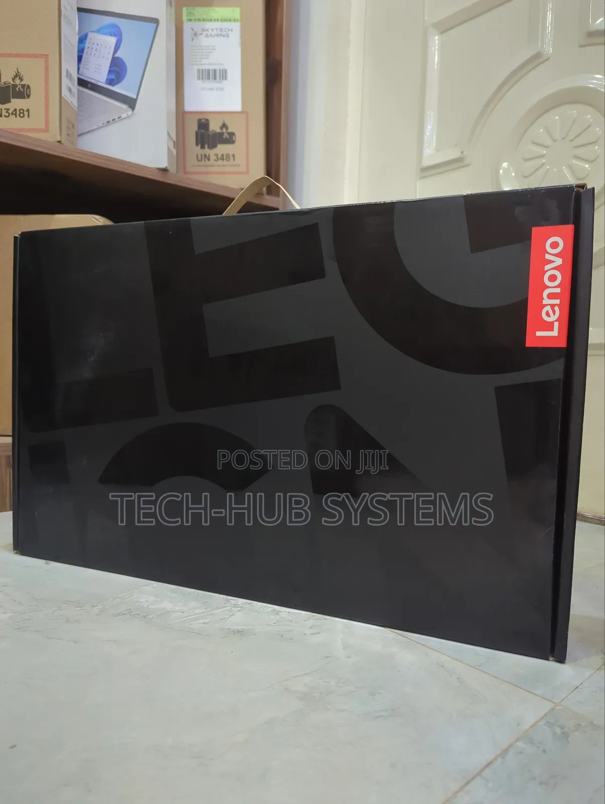 New Laptop Lenovo Legion Pro 7 32GB Intel Core Ultra 9 SSD 2T