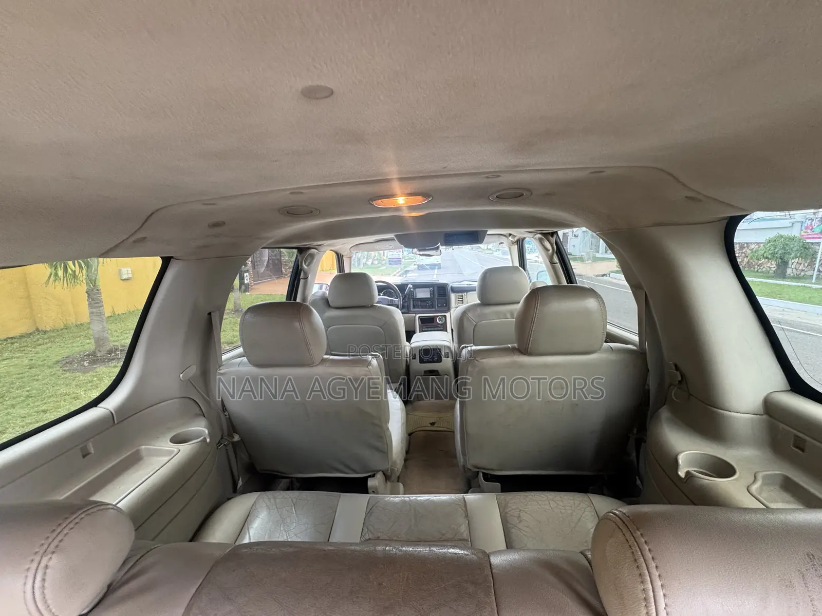 Cadillac Escalade 2012 White