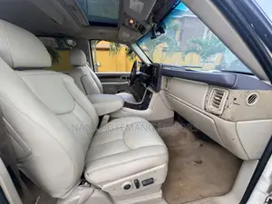 Cadillac Escalade 2012 White