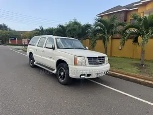 Cadillac Escalade 2012 White