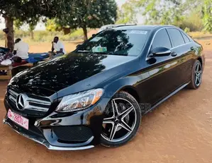 Mercedes-Benz C300 2015 Black