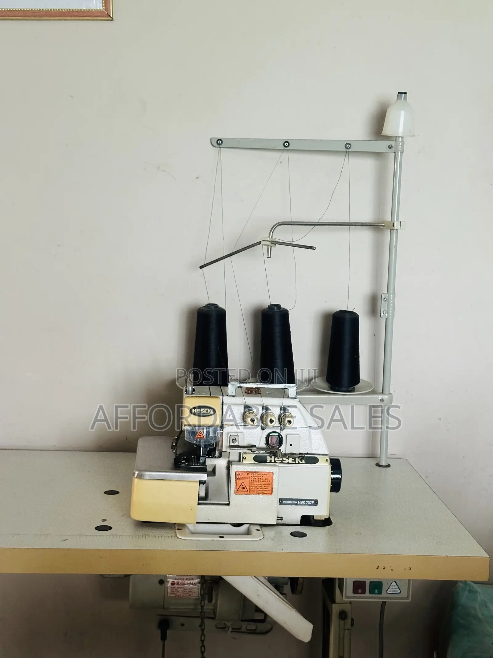 Knitting Machine