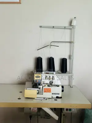 Knitting Machine