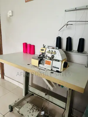 Knitting Machine