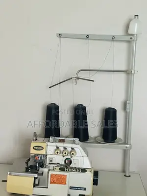 Knitting Machine