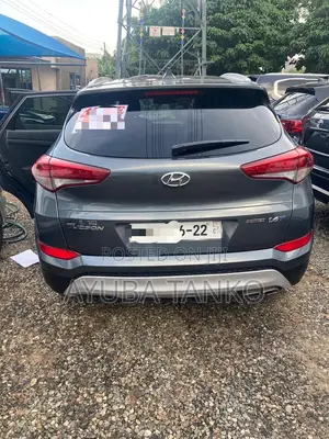 Hyundai Tucson Limited AWD 2018 Gray