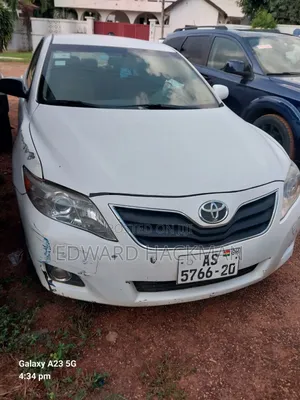 Toyota Camry 2012 White