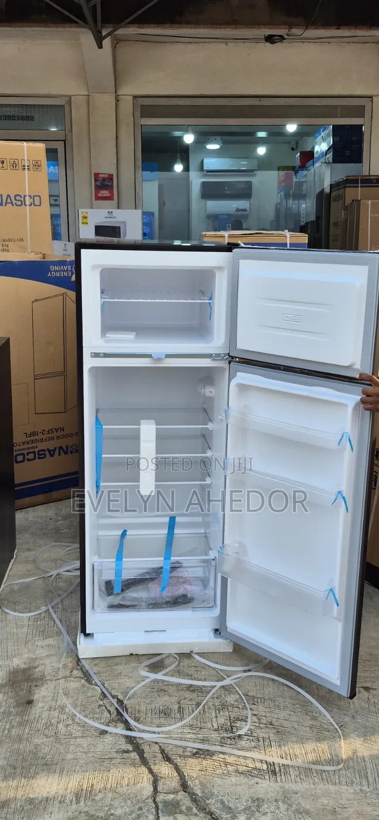 Fast Freezen of Nasco Top Freezer 205l. With Handle Available