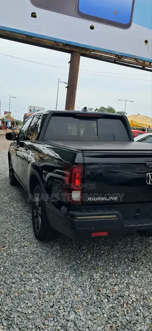 Honda Ridgeline Black Edition AWD Crew Cab 125.2 in. WB 2017 Black