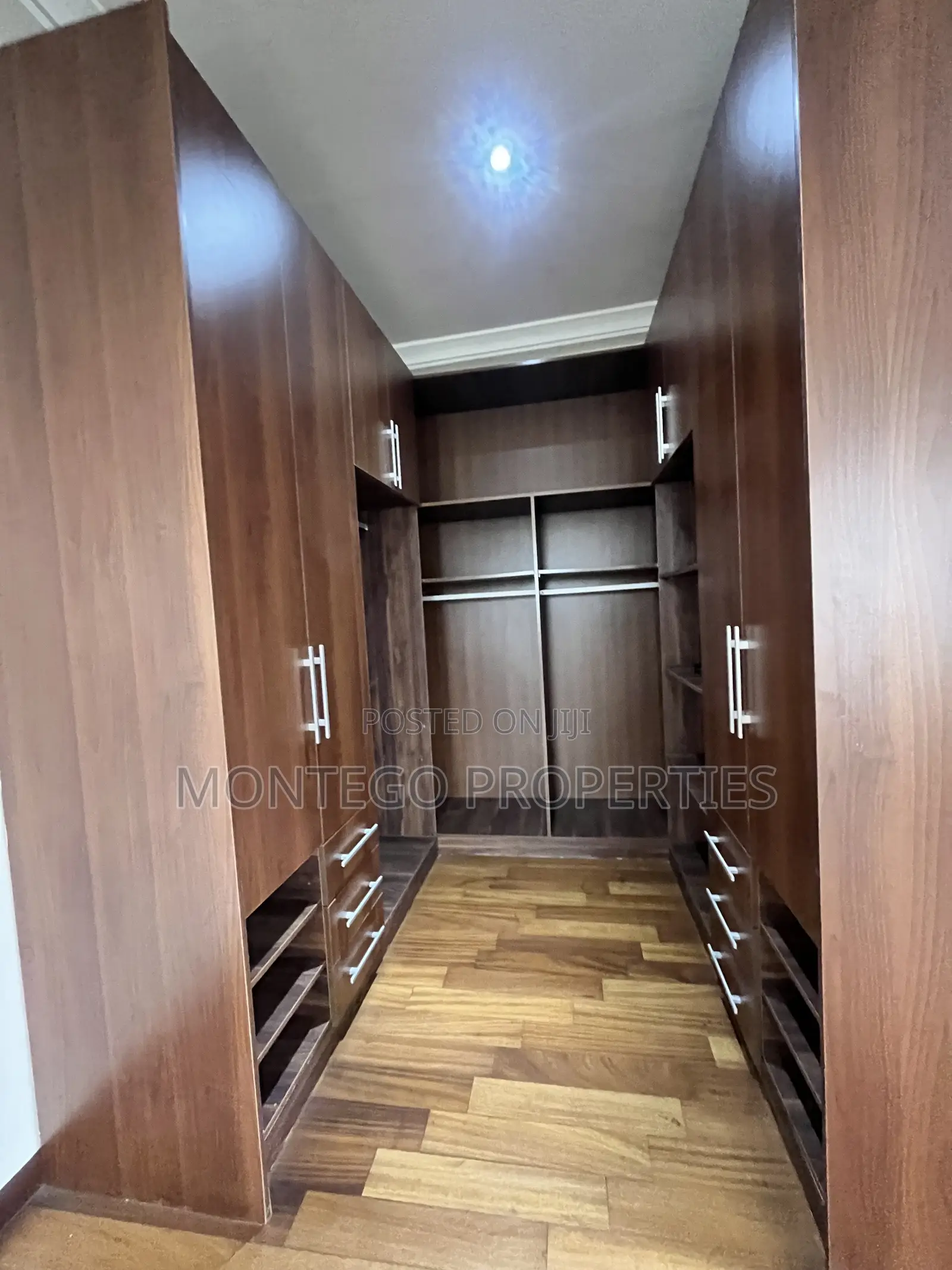 3bdrm House in East Legon for rent