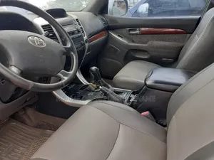 Toyota Land Cruiser Prado 3.0 TD 2010 Silver