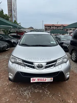 Toyota RAV4 LE AWD (2.5L 4cyl 6A) 2016 Silver