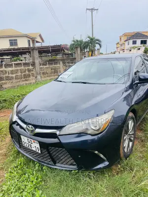 Toyota Camry 2016 Blue