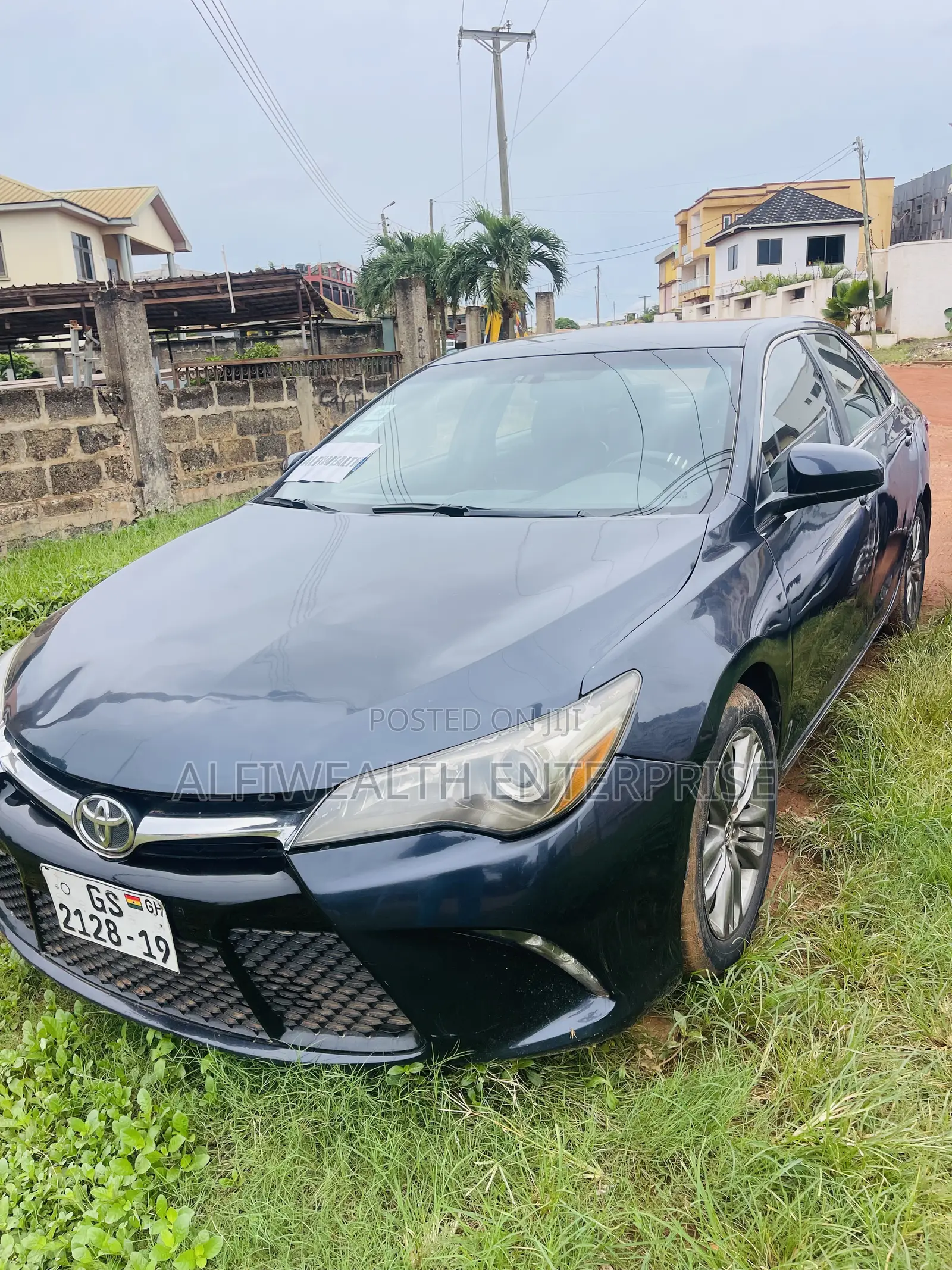 Toyota Camry 2016 Blue