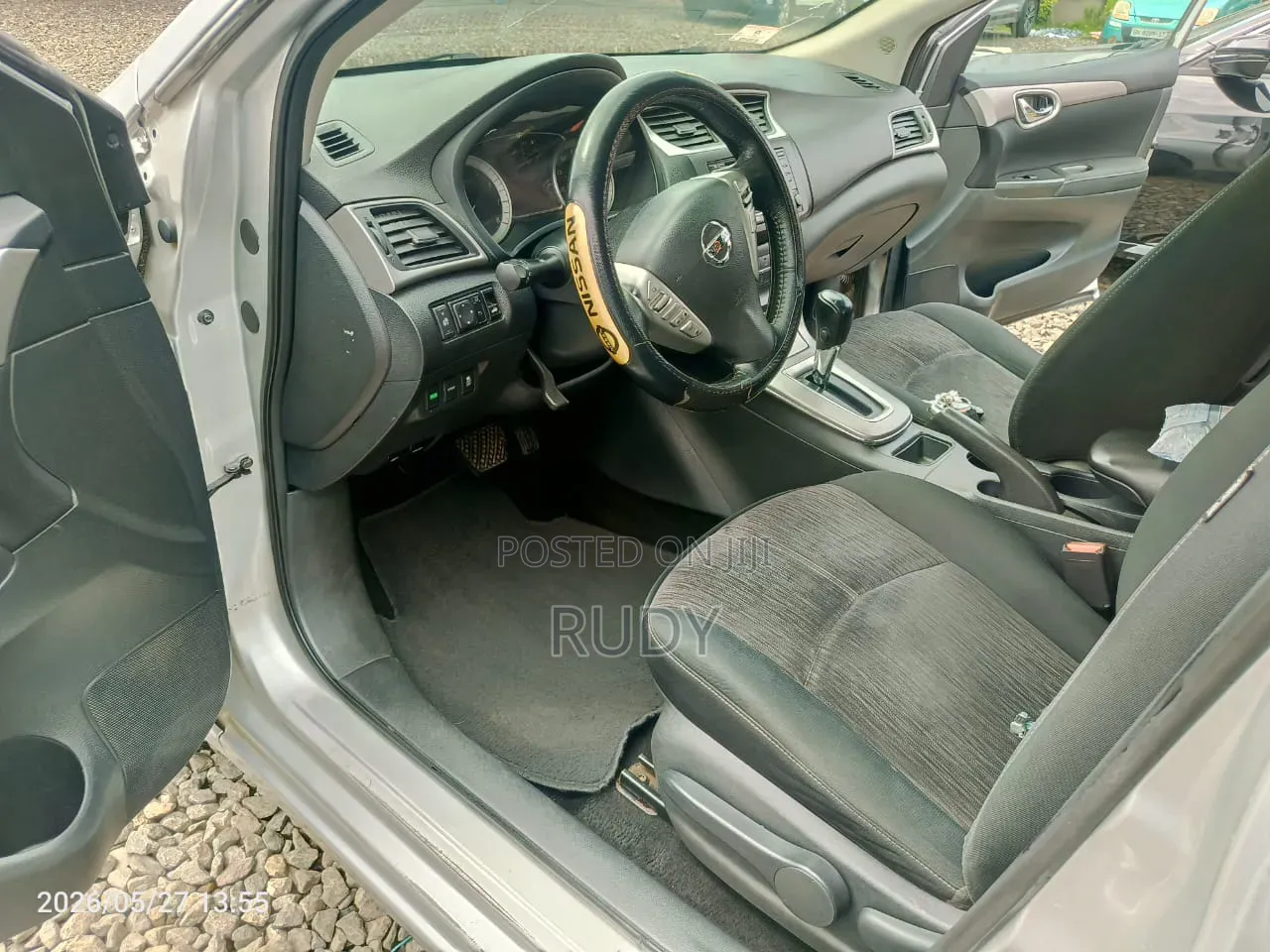 Nissan Sentra 2015 Silver
