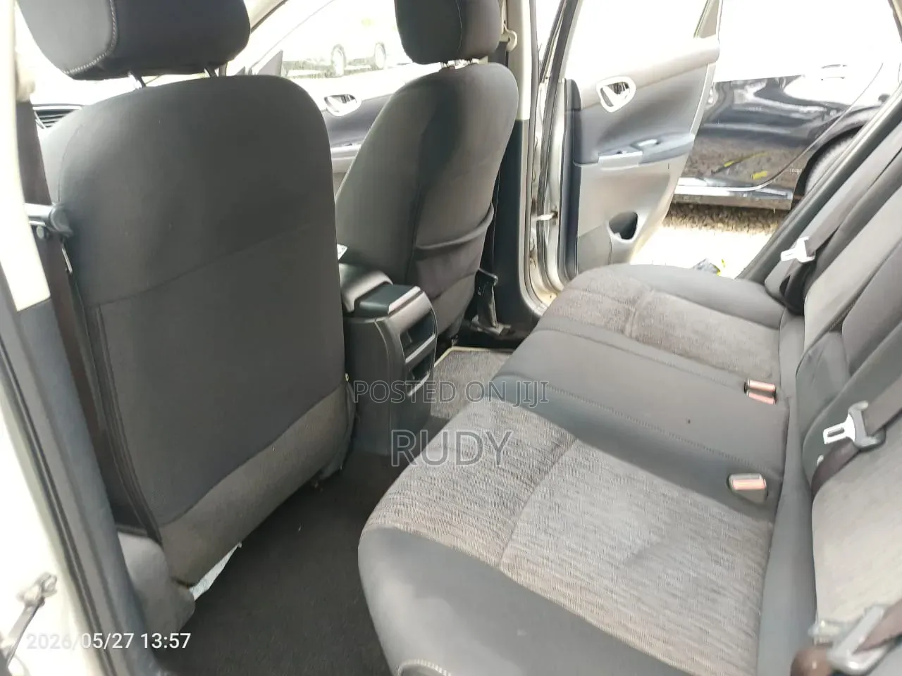 Nissan Sentra 2015 Silver