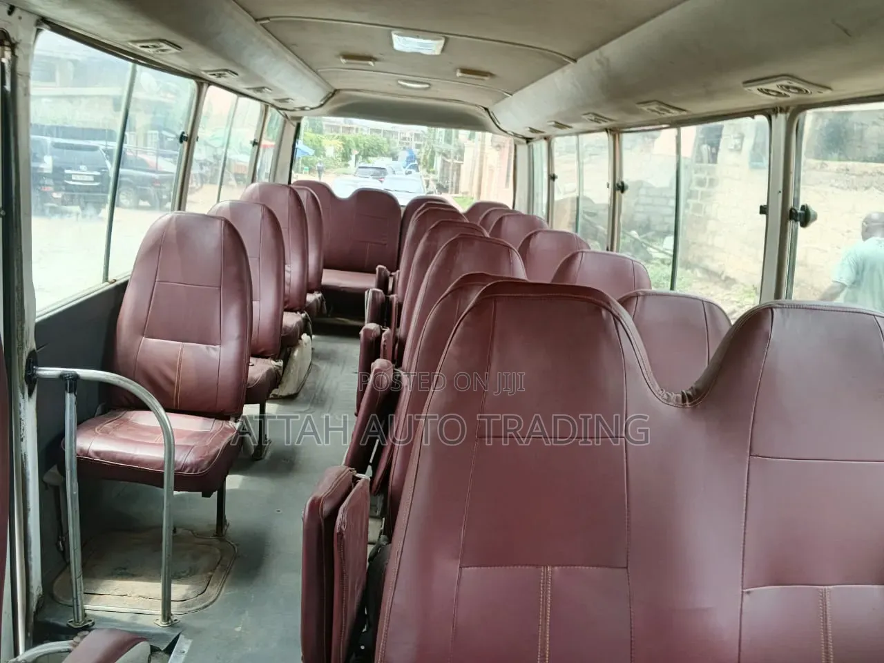 Mitsubishi Fuso Rosa 2013 White