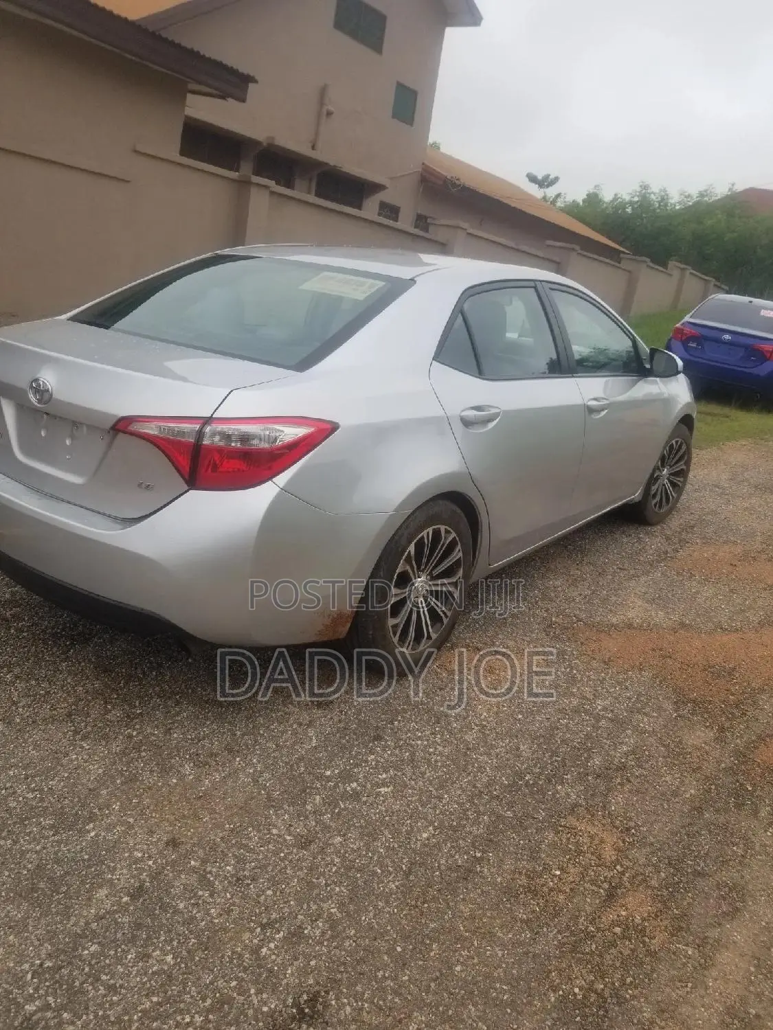 Toyota Corolla LE 4dr Sedan (1.8L 4cyl CVT) 2016 Silver