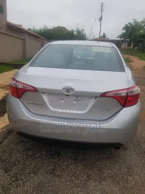 Toyota Corolla LE 4dr Sedan (1.8L 4cyl CVT) 2016 Silver