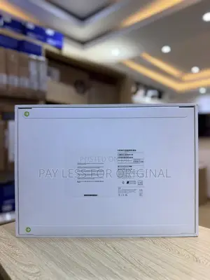 New Laptop Apple MacBook Pro 2023 M3 Pro 36GB Apple M3 Pro SSD 512GB