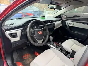 Toyota Corolla 2014 Red