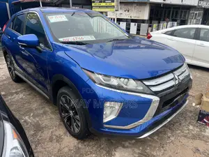 Mitsubishi Eclipse 2018 Blue