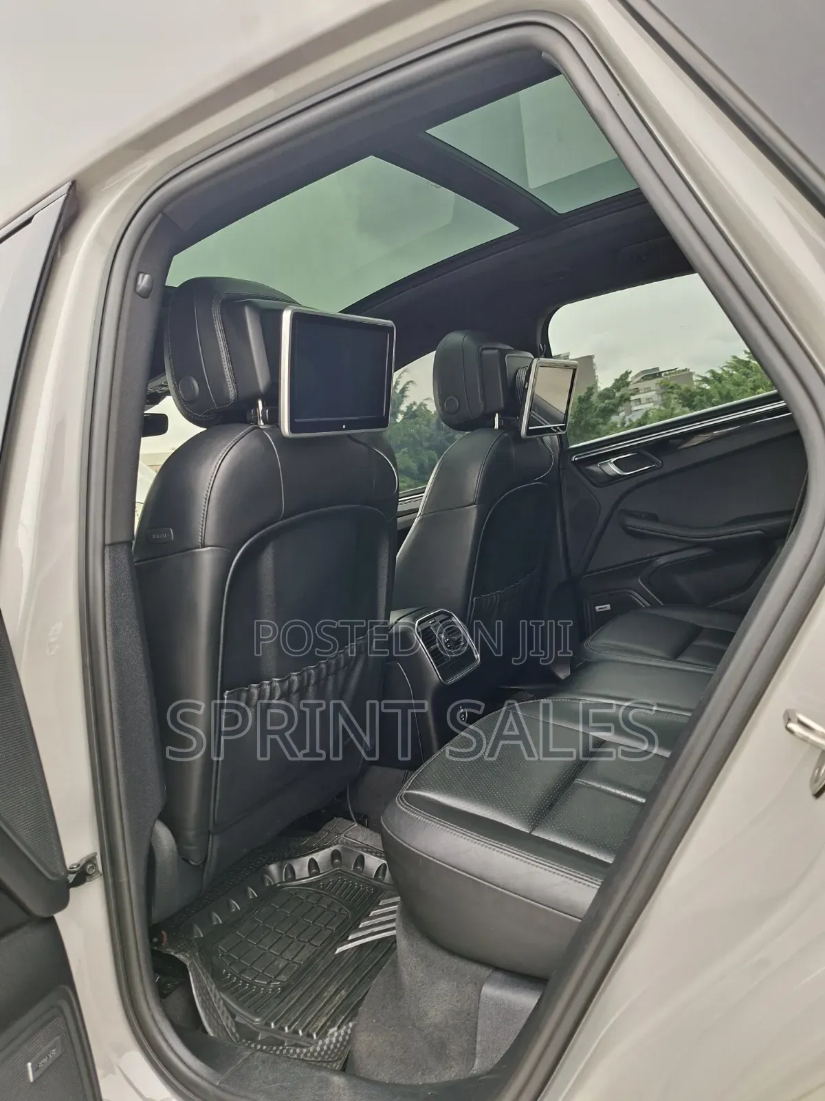 Porsche Macan S 2021 Gray