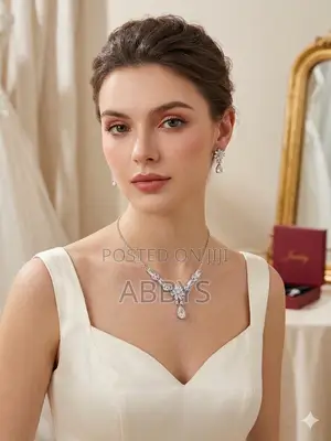 Flora Tear Drop 2pcs Jewelry Set