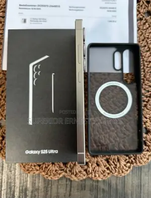 New Samsung Galaxy S25 Ultra 1 TB Gold