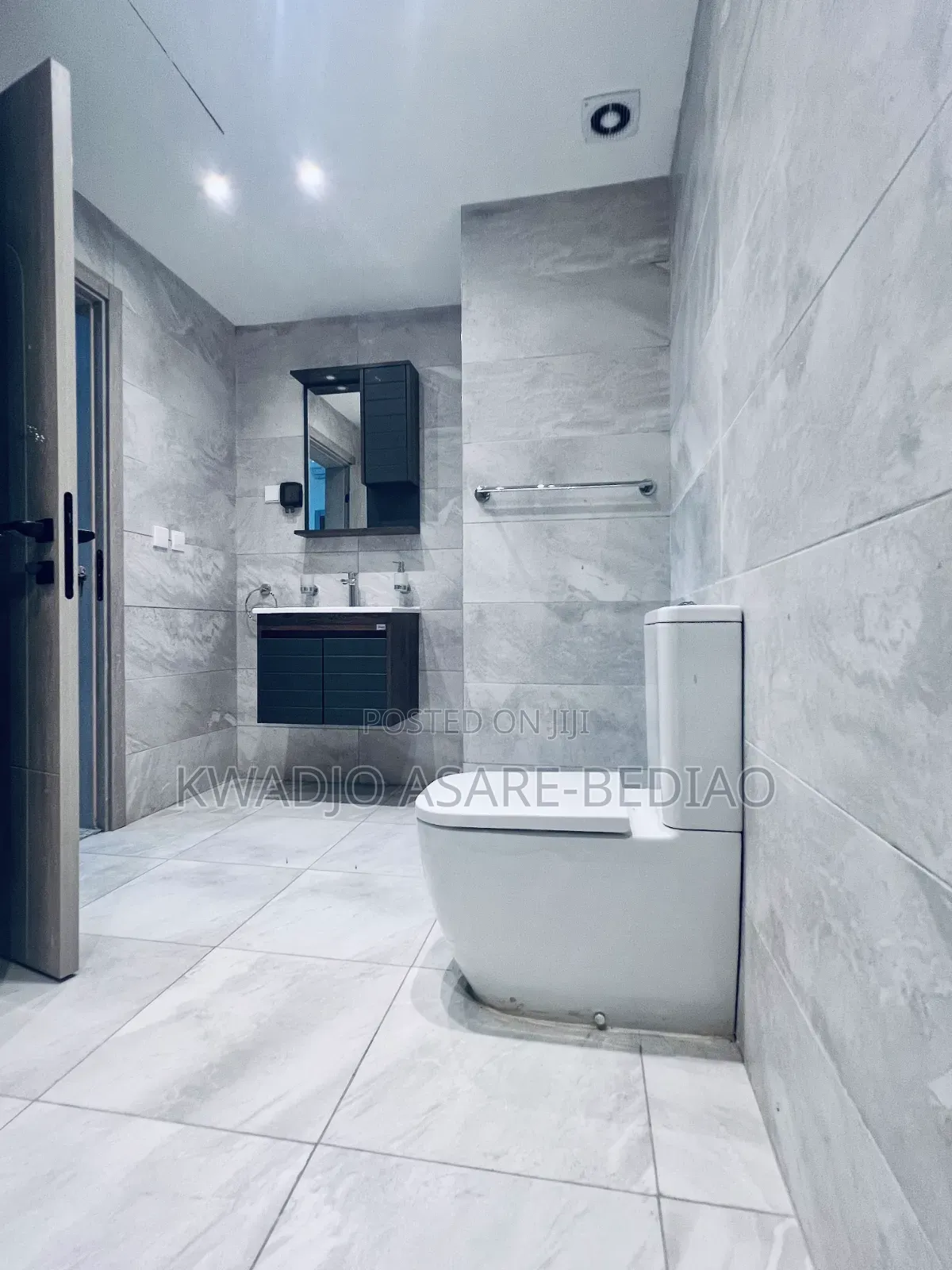2bdrm Apartment in Airport Residential Area for sale
