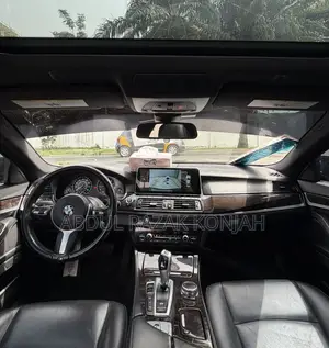 BMW 528i 2015 Black