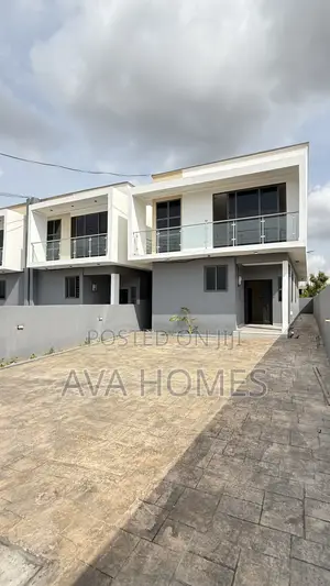 3bdrm Duplex in East Legon Hills, Greater Accra for sale