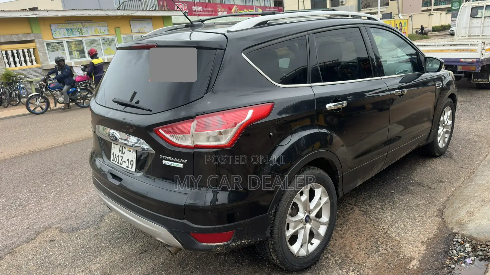 Ford Escape Titanium 4dr SUV (1.6L 4cyl Turbo 6A) 2015 Black