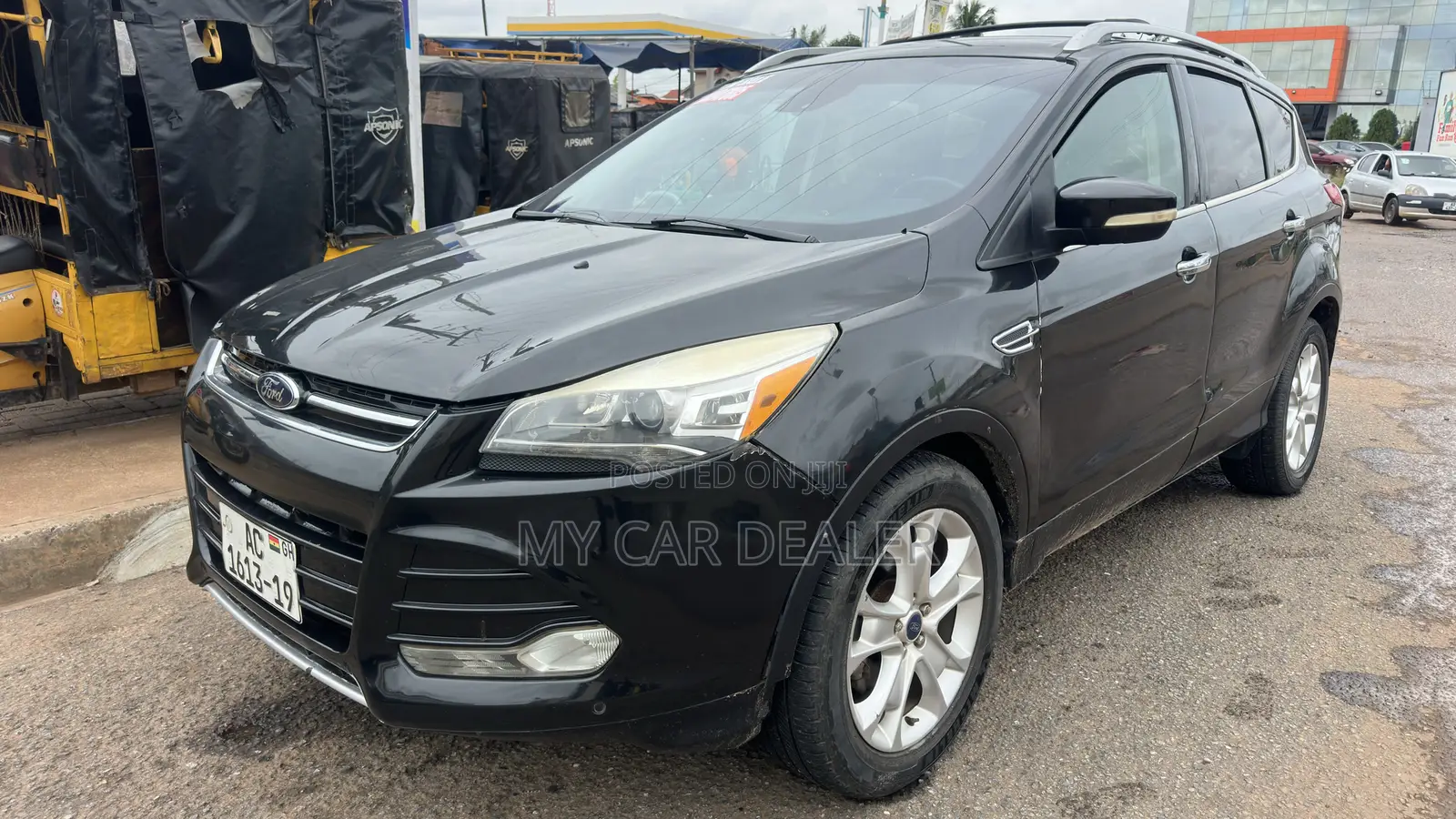 Ford Escape Titanium 4dr SUV (1.6L 4cyl Turbo 6A) 2015 Black