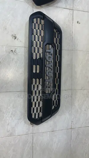 Toyota Tacoma 2016 - 2022 Front Grille With Led