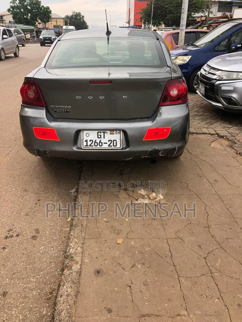 Dodge Avenger 2012 Gray