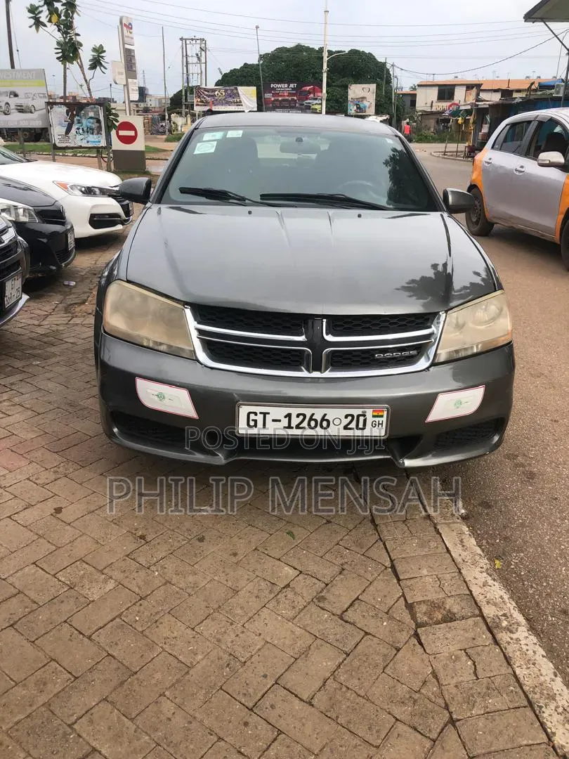 Dodge Avenger 2012 Gray