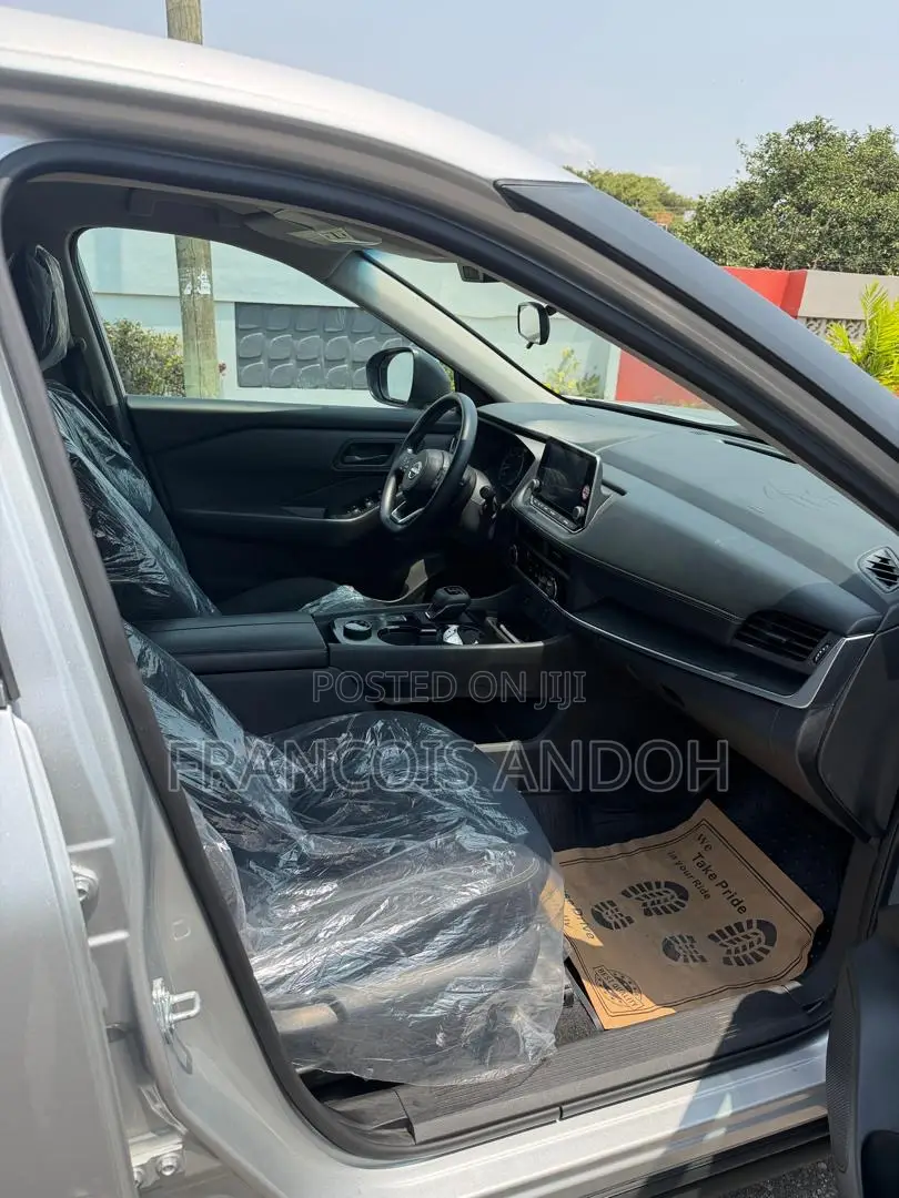 Nissan Rogue SL 2024 Silver