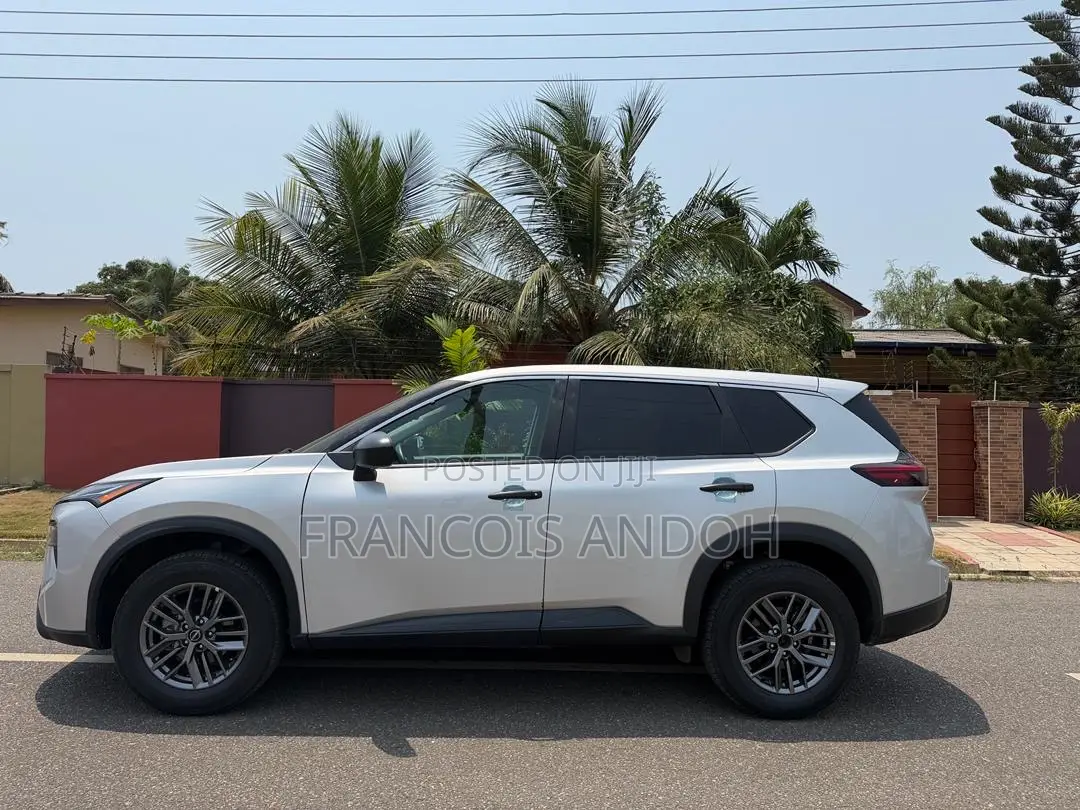 Nissan Rogue SL 2024 Silver