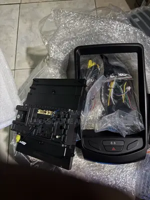 Vertical Touchscreen Car Stereo