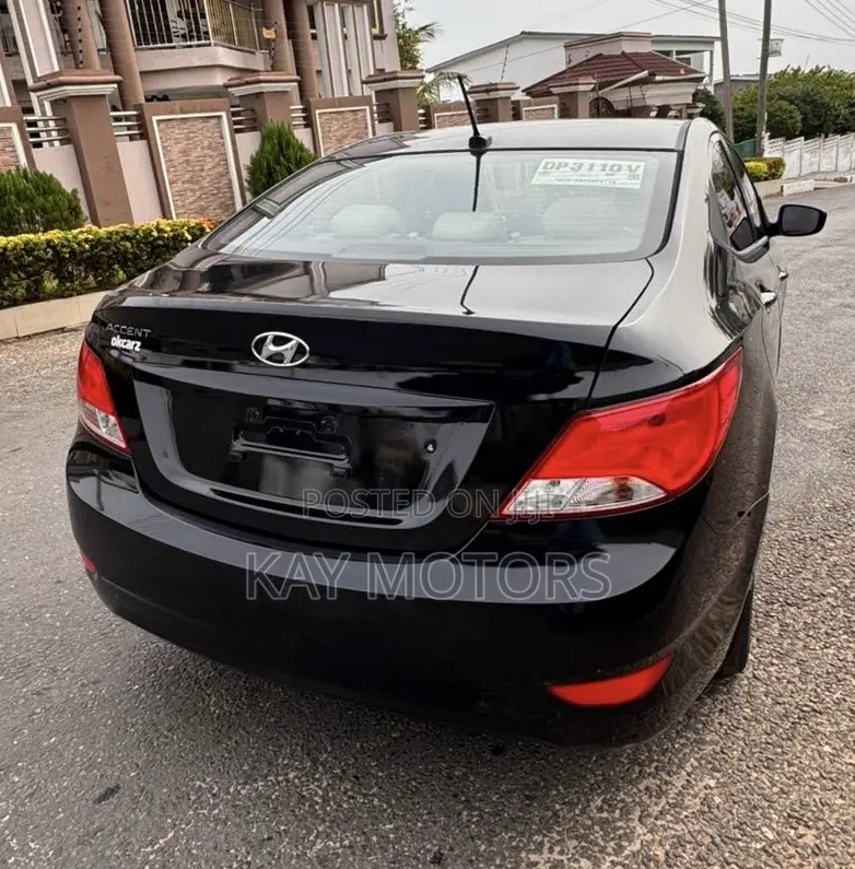 Hyundai Accent SE Sedan 2016 Black