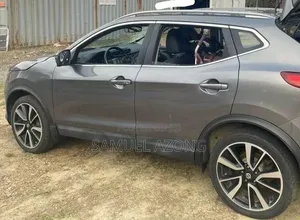 Nissan Rogue SV AWD 2018 Gray