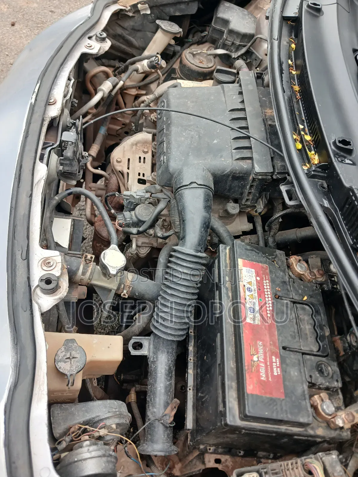 Toyota Vitz 2010 Silver