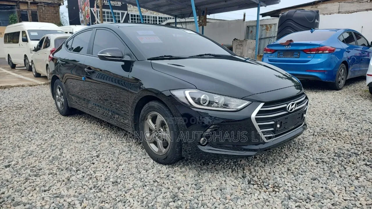 Hyundai Avante 2018 Black